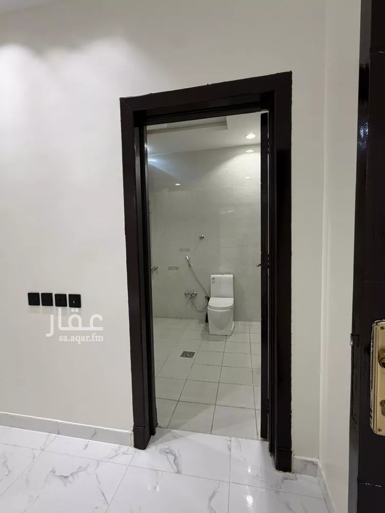 فيلا للإيجار في شارع المساور, حي ظهرة لبن, مدينة الرياض, منطقة الرياض 20