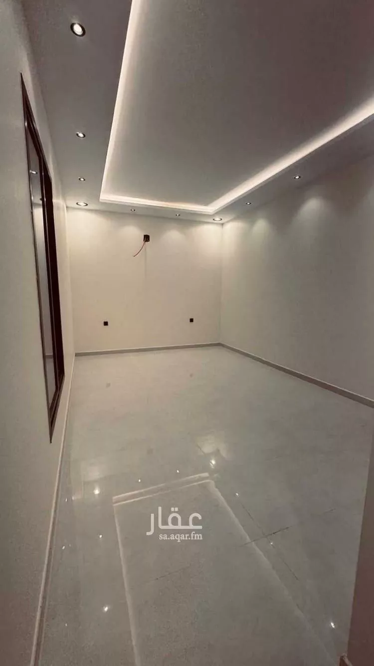 فيلا للبيع في شارع خلائل, حي ظهرة لبن, مدينة الرياض, منطقة الرياض صورة 3