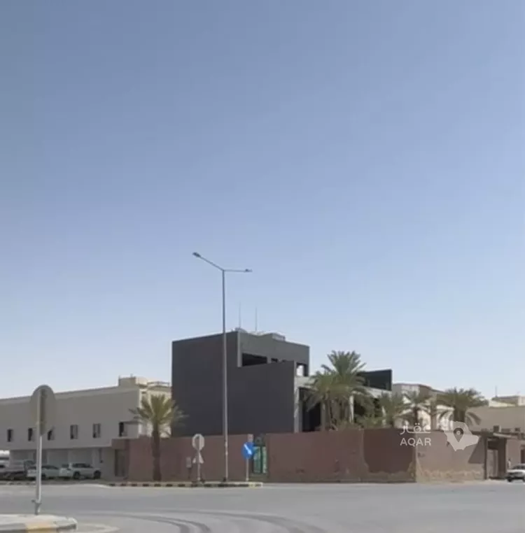 Building for Sale in Riyadh Al Aqiq