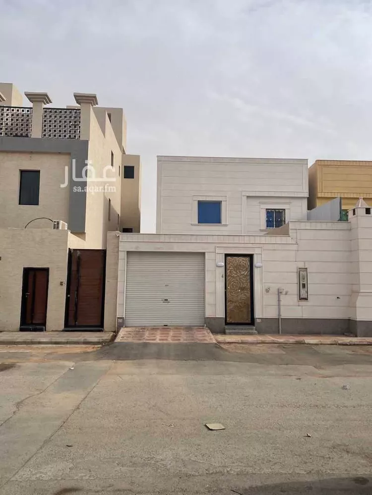 فيلا للبيع في حي مطار الملك خالد الدولي ، الرياض ، منطقة الرياض