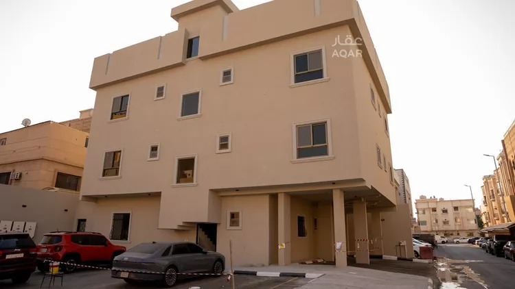 Building for Rent in Dammam Al Mazruiyah