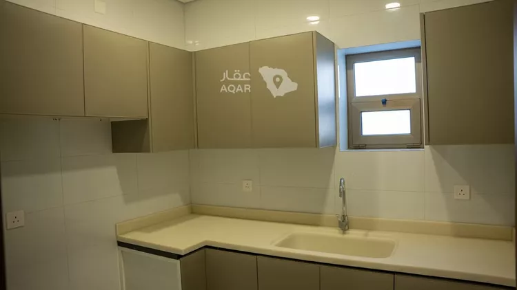 Building for Rent in Dammam Al Mazruiyah 3