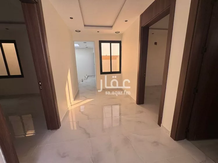 فيلا للبيع في شارع الوسيطي, حي ظهرة لبن, مدينة الرياض, منطقة الرياض صورة 2