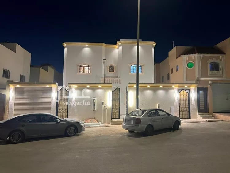 فيلا للبيع في شارع عبدالله بن سيف, حي العقيق, مدينة الرياض, منطقة الرياض