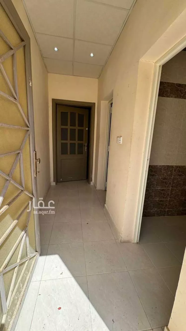شقة للإيجار في شارع ابي السعود الحسيني, حي الزهور, مدينة سكاكا, منطقة الجوف صورة 4