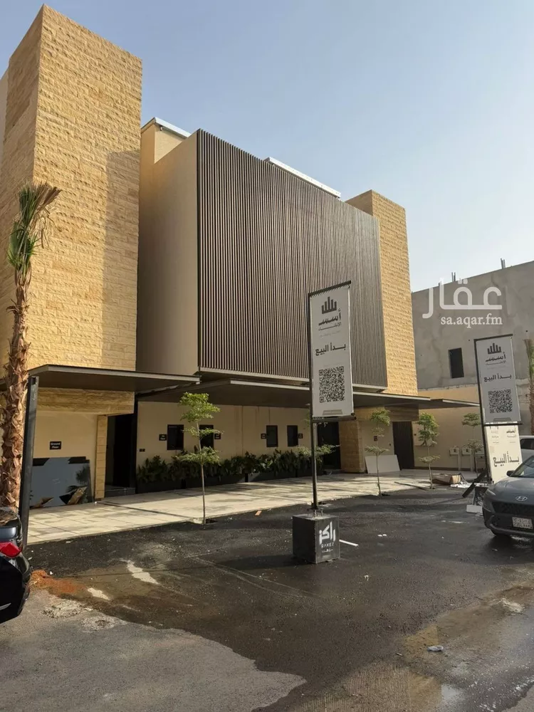 دور للبيع في شارع رقم 538, حي الملقا, مدينة الرياض, منطقة الرياض 1 صورة
