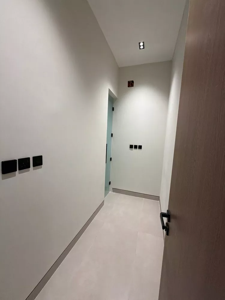 دور للبيع في شارع رقم 370, حي النرجس, مدينة الرياض, منطقة الرياض 8