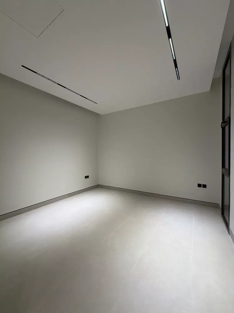 Floor for Sale in Riyadh An Narjis 6
