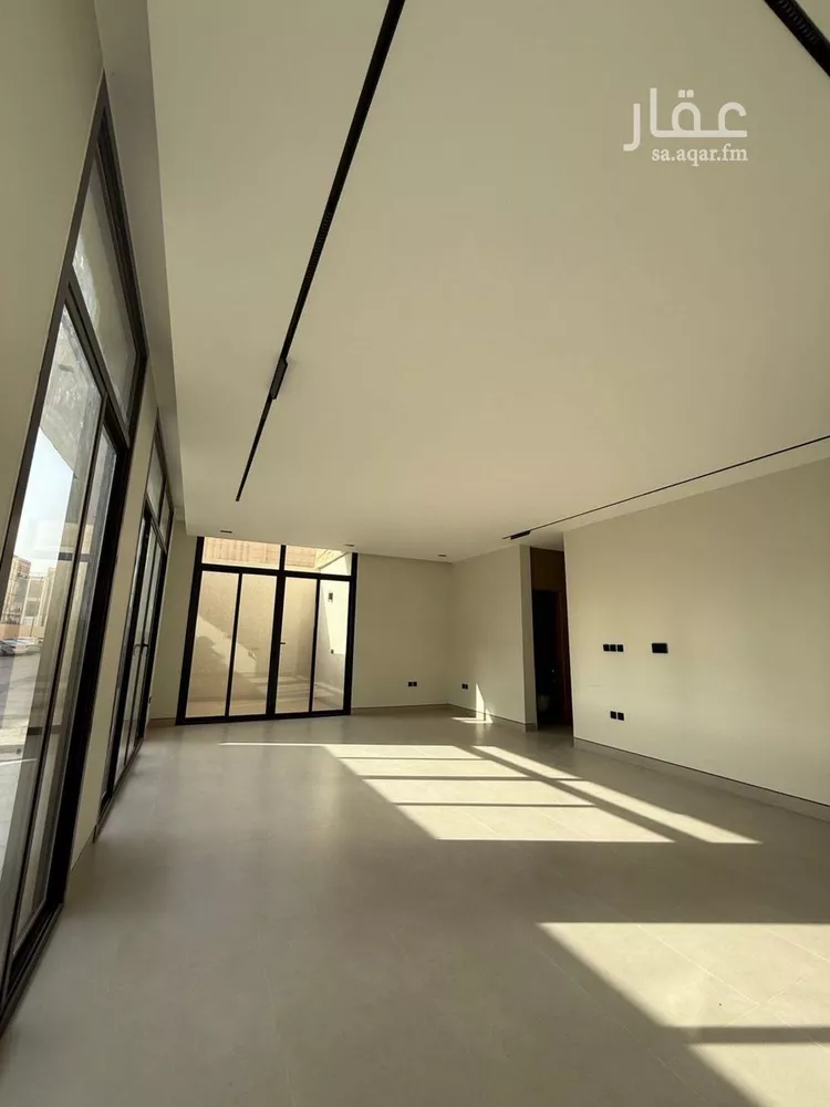 دور للبيع في شارع المجارده, حي الوادي, مدينة الرياض, منطقة الرياض صورة 2