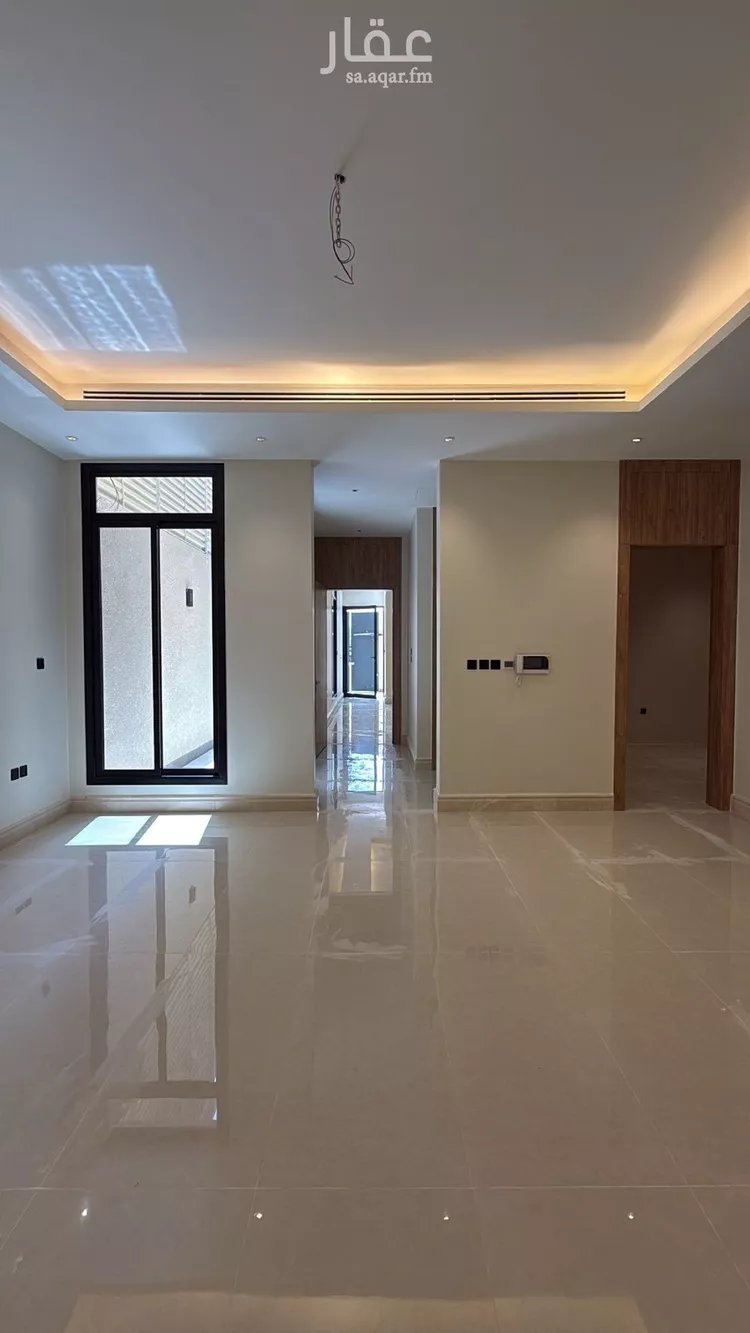 دور للبيع في شارع رقم 422, حي الملقا, مدينة الرياض, منطقة الرياض 6