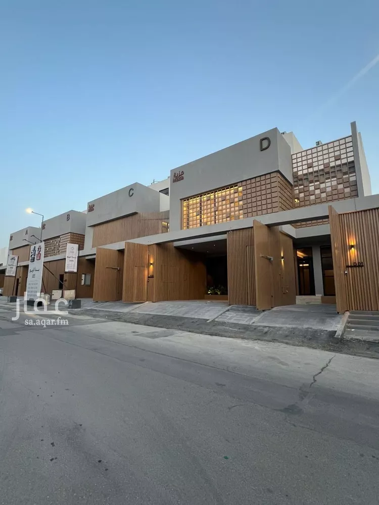 دور للبيع في شارع عبدالله بن عتيك, حي النفل, مدينة الرياض, منطقة الرياض صورة 2