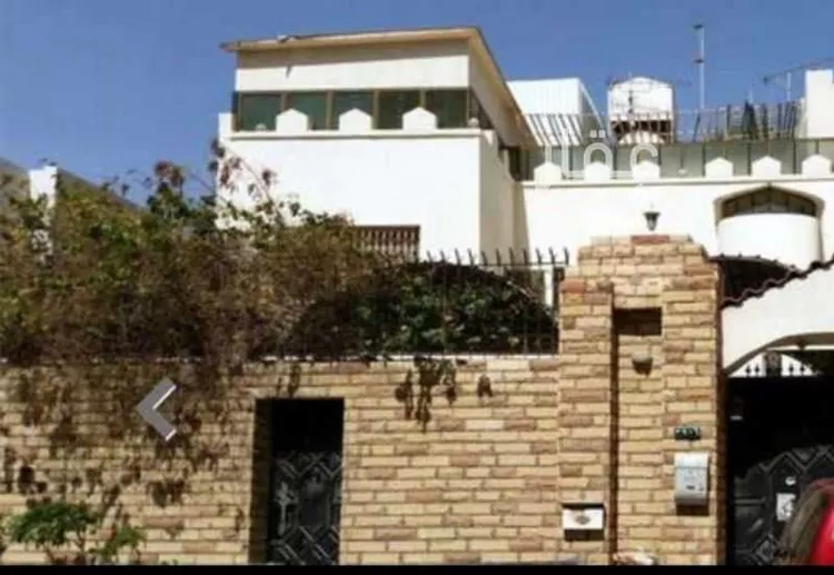 أرض للبيع في شارع العمودي ، حي الزهراء ، جدة ، جدة