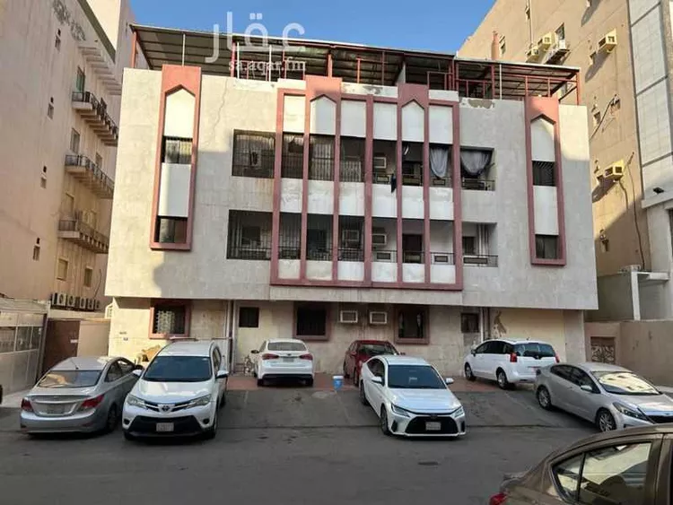 عمارة للبيع في شارع محمد بن سعيد ، حي السلامة ، جدة ، جدة