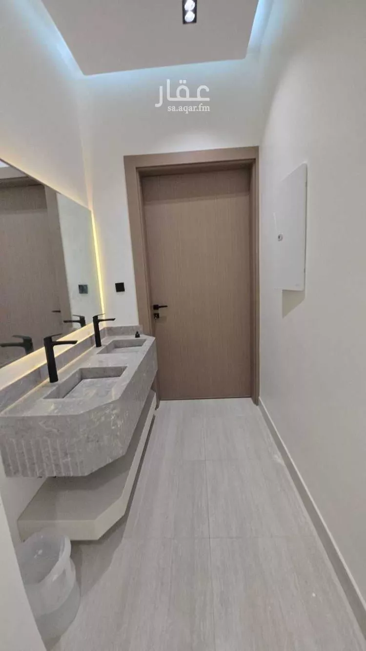شقة للإيجار في شارع يزيد بن مزيد الشيباني, حي السعادة, مدينة الرياض, منطقة الرياض 7
