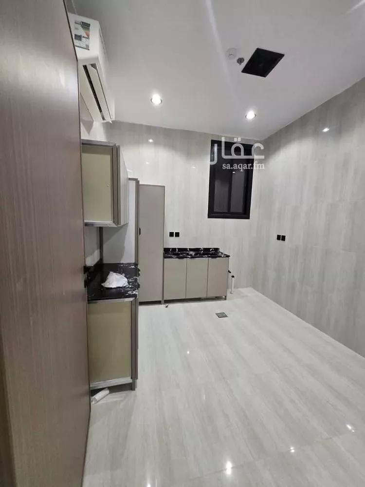 شقة للإيجار في شارع يزيد بن مزيد الشيباني, حي السعادة, مدينة الرياض, منطقة الرياض 16