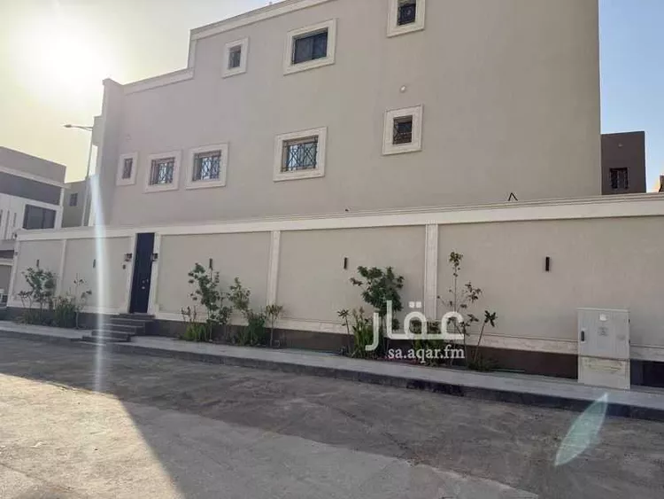Floor for Rent in Riyadh Al Munsiyah