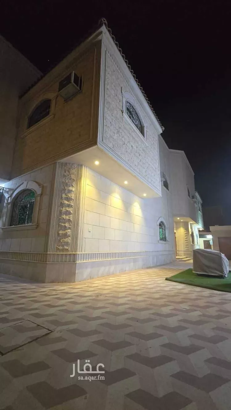 فيلا للبيع في شارع الشيخ محمد الشويعر, حي ظهرة البديعة, مدينة الرياض, منطقة الرياض صورة 5