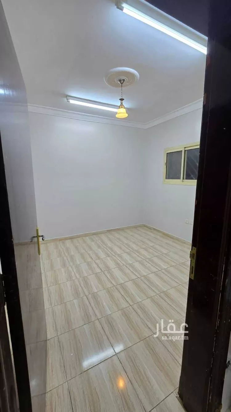 شقة للإيجار في شارع بديع الزمان الهمذاني, حي الزهرة, مدينة الرياض, منطقة الرياض