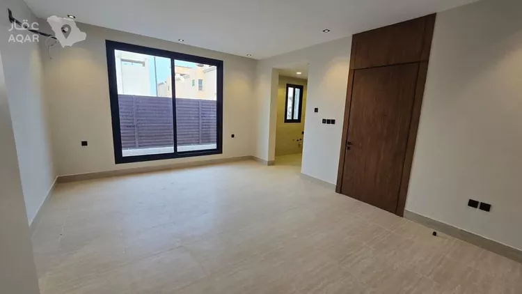 Floor for Rent in Riyadh Az Zahrah 13