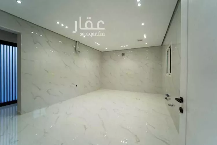 فيلا للبيع في شارع القاسم بن سلام, حي العروبة, مدينة الدمام, المنطقة الشرقية 6