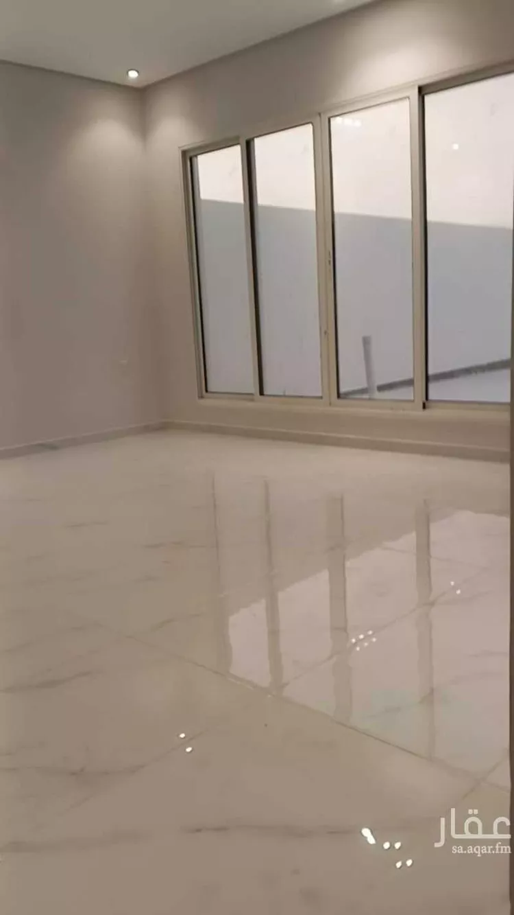 Villa for Sale in Dammam Al Amal 7
