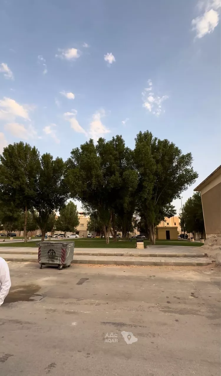فيلا للإيجار في شارع ابن حمزة الدمشقي, حي الربوة, مدينة الرياض, منطقة الرياض 13