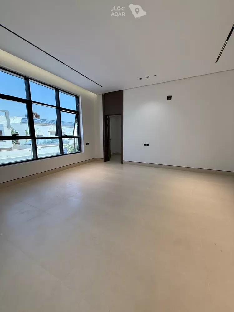 Floor for Rent in Riyadh Ar Rabwah 4