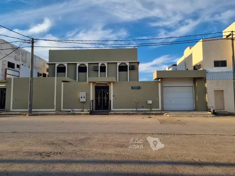 Villa for Sale in Thadiq Al Janadriyah 7