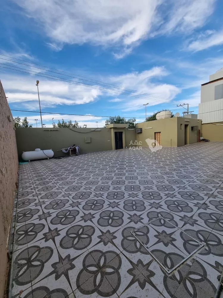 Villa for Sale in Thadiq Al Janadriyah 4
