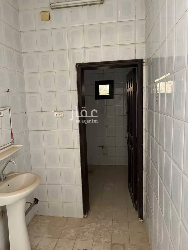 عمارة للإيجار في شارع شارع البخاري, حي الحرازات, مدينة جدة, منطقة مكة المكرمة