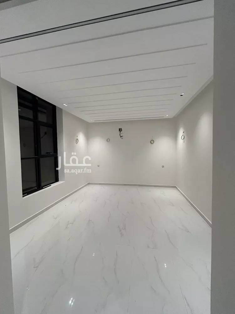 فيلا للبيع في شارع فؤاد محمد عمر توفيق, حي المهدية, مدينة الرياض, منطقة الرياض