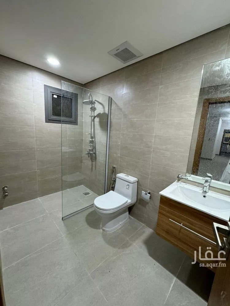 فيلا للإيجار في شارع أبي الحسن الكعكي, حي مطار الملك خالد الدولي, مدينة الرياض, منطقة الرياض صورة 5