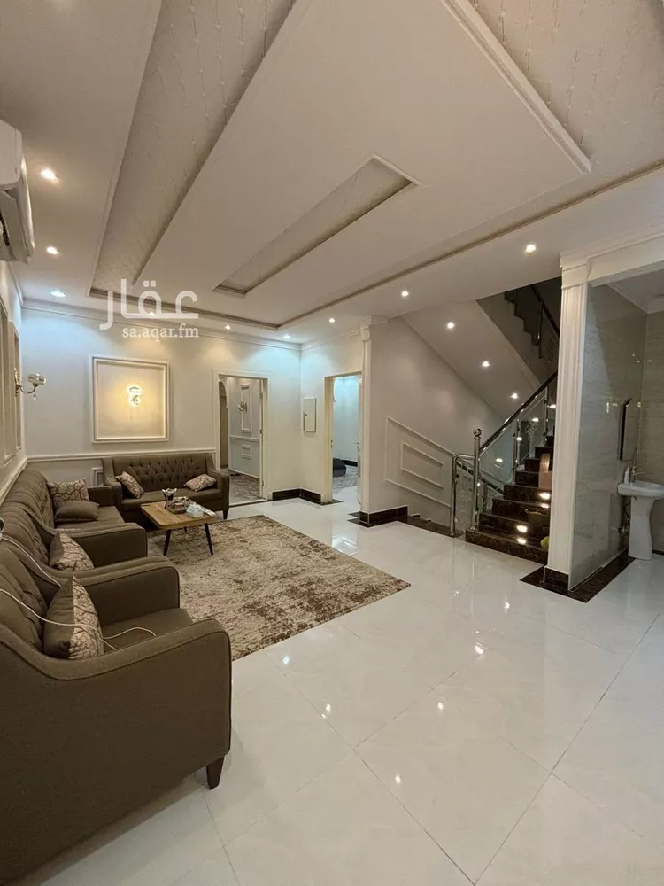 Villa for Rent in Riyadh Tuwaiq 12