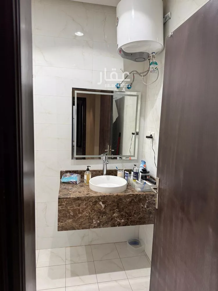 شقة للبيع في شارع وادي البطحاء, حي الملقا, مدينة الرياض, منطقة الرياض صورة 4