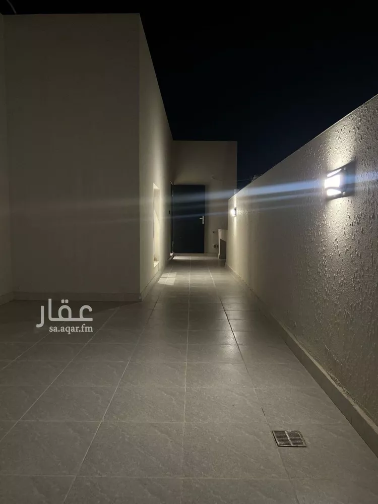 فيلا للبيع في شارع فؤاد محمد عمر توفيق, حي المهدية, مدينة الرياض, منطقة الرياض صورة 5