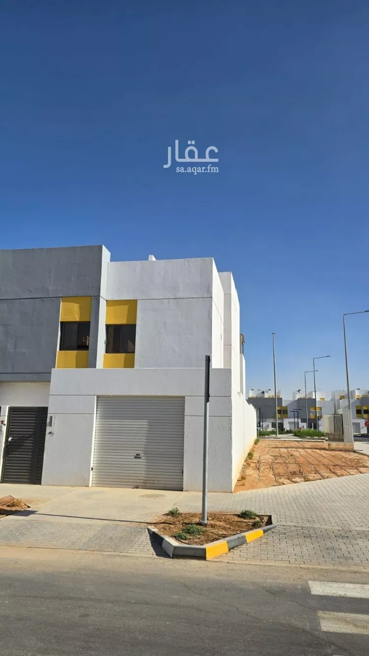 فيلا للإيجار في شارع حجر بن حنظلة, حي مطار الملك خالد الدولي, مدينة الرياض, منطقة الرياض صورة 3