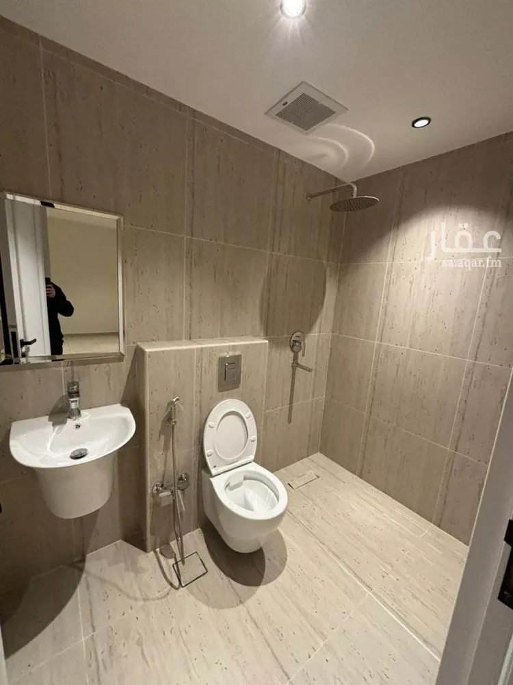 شقة للبيع في شارع الفوانيس, حي عرقة, مدينة الرياض, منطقة الرياض صورة 3