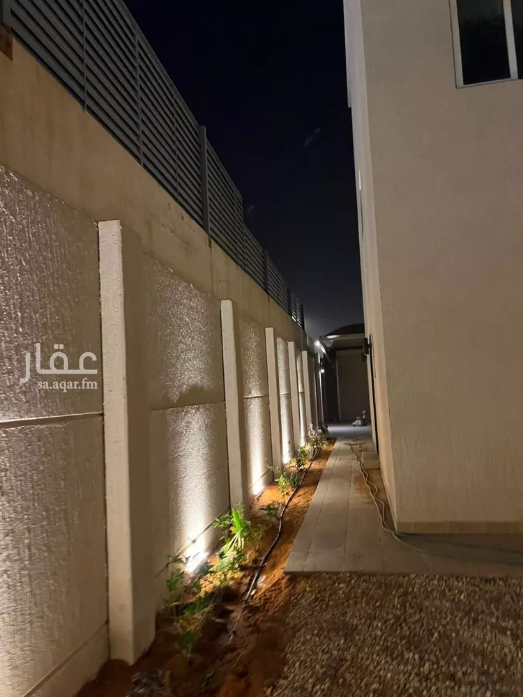 فيلا للبيع في شارع عبدالرحمن العمادي, حي مطار الملك خالد الدولي, مدينة الرياض, منطقة الرياض