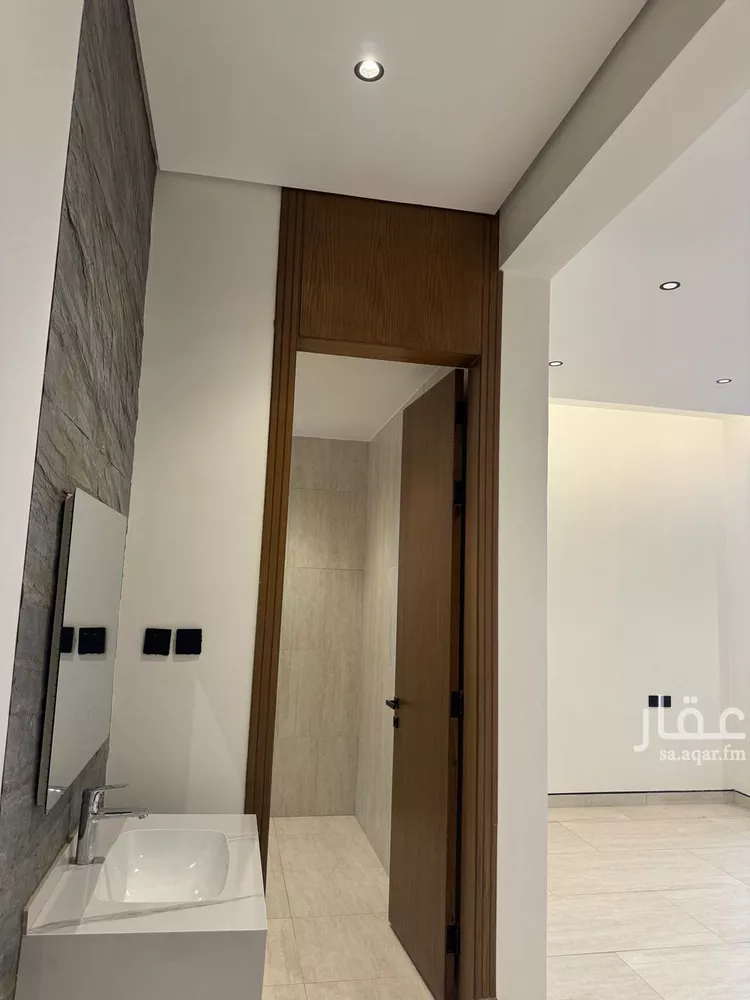 Floor for Sale in Riyadh Dhahrat Al Badi'ah صورة 2