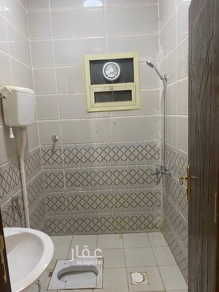 شقة للإيجار في شارع أبي الفتح بن العلامة العجيمي ، حي الشرق ، الرياض ، منطقة الرياض صورة 3