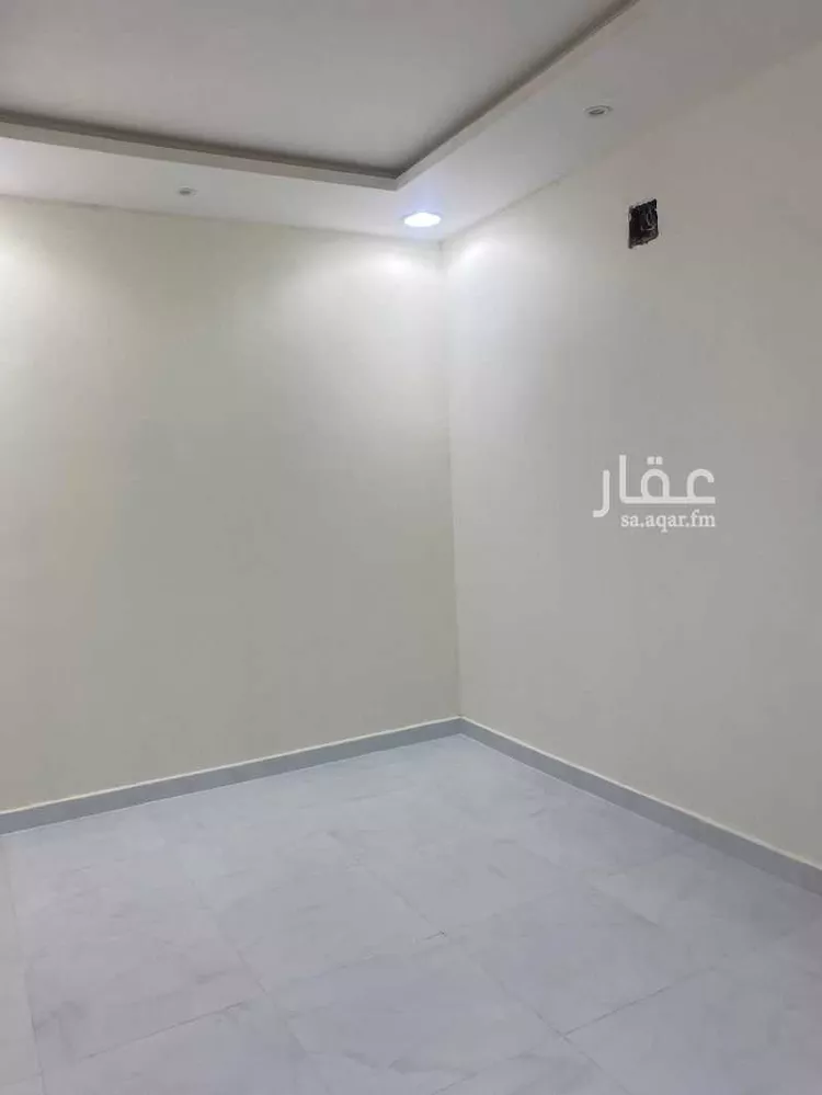شقة للإيجار في شارع أبي الفتح بن العلامة العجيمي ، حي الشرق ، الرياض ، منطقة الرياض صورة 5