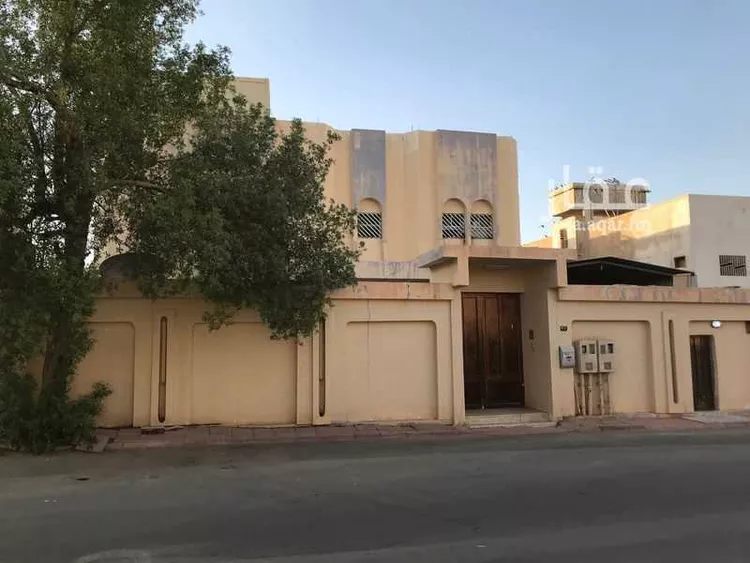 فيلا للبيع في شارع الهذلي, حي ظهرة البديعة, مدينة الرياض, منطقة الرياض صورة 2