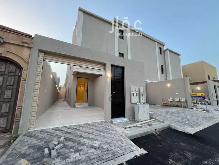 Floor for Sale in Riyadh Al Khaleej