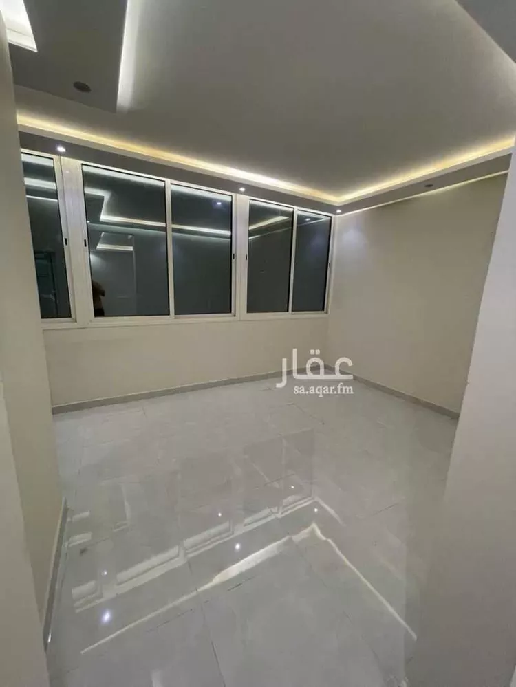 فيلا للبيع في شارع عامر ابن ربيعة, حي الروضة, مدينة الدمام, المنطقة الشرقية صورة 4