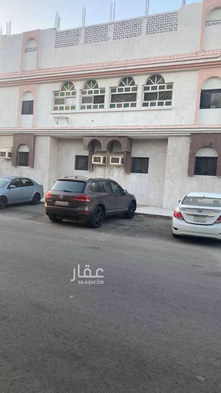 Building for Sale in Jeddah Al Adel