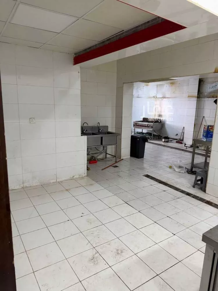 محل للإيجار في شارع الامير محمد بن عبدالعزيز الفرعي, حي العزيزية, مدينة جدة, منطقة مكة المكرمة صورة 4