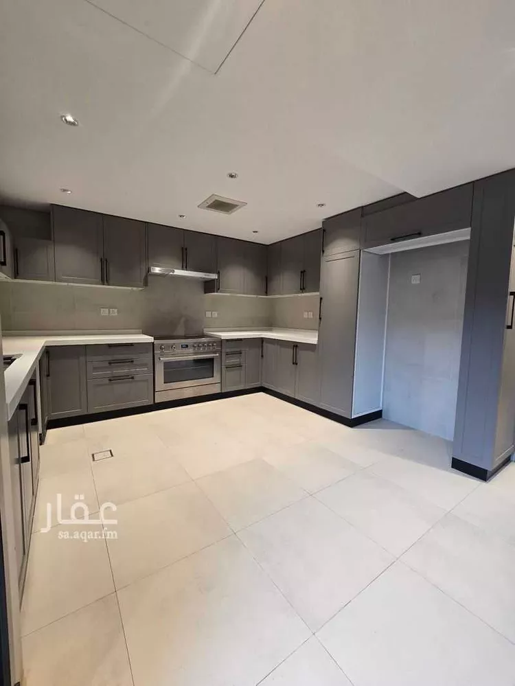 فيلا للإيجار في شارع عين زبيده, حي العليا, مدينة الرياض, منطقة الرياض 14
