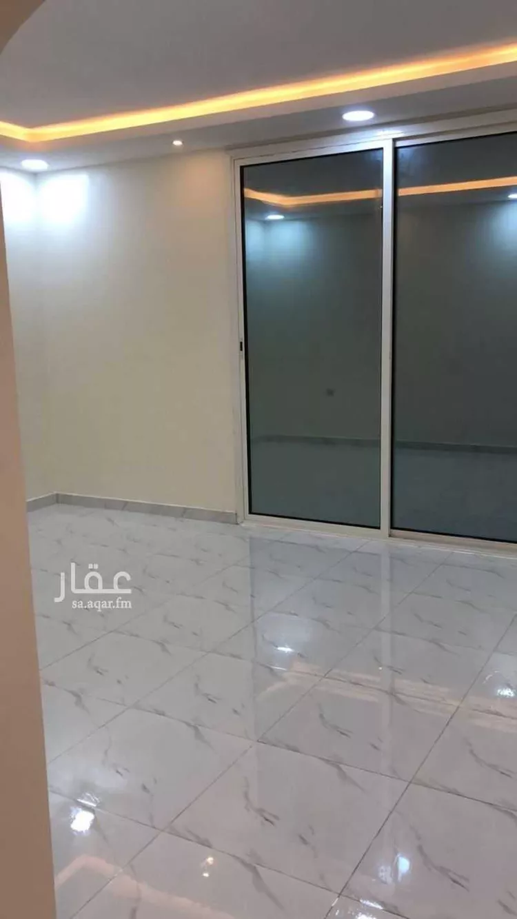 شقة للإيجار في شارع نعيم بن مالك, حي ضاحية الملك فهد, مدينة الدمام, المنطقة الشرقية صورة 2