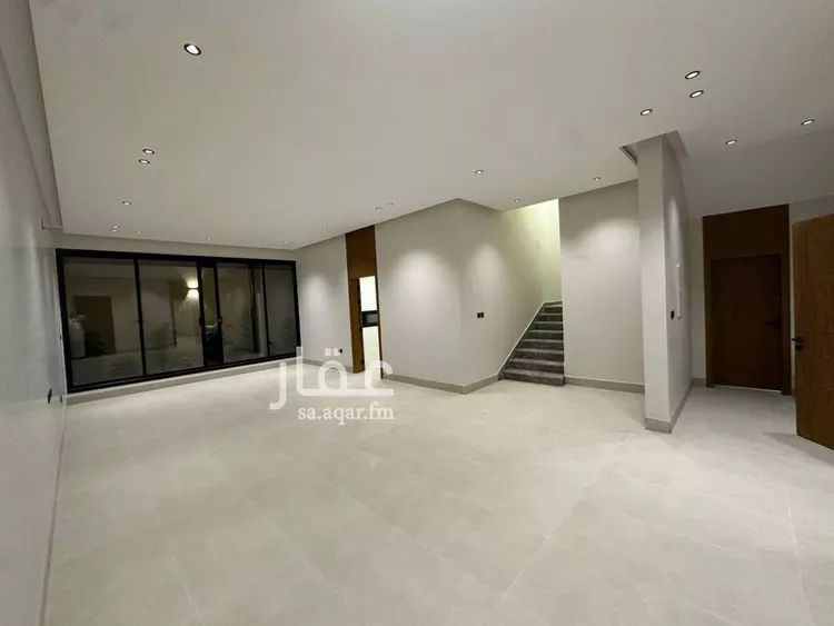 فيلا للبيع في شارع عبدالباسط الظاهري, حي النرجس, مدينة الرياض, منطقة الرياض صورة 5