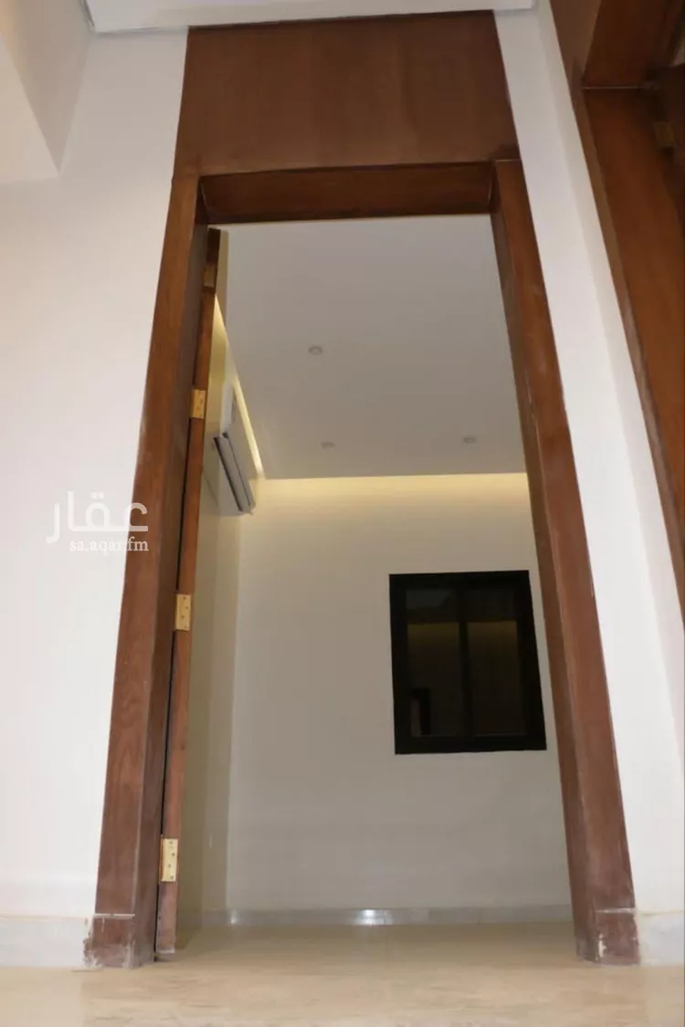 عمارة للبيع في شارع جبل الأرام, حي ظهرة لبن, مدينة الرياض, منطقة الرياض صورة 2